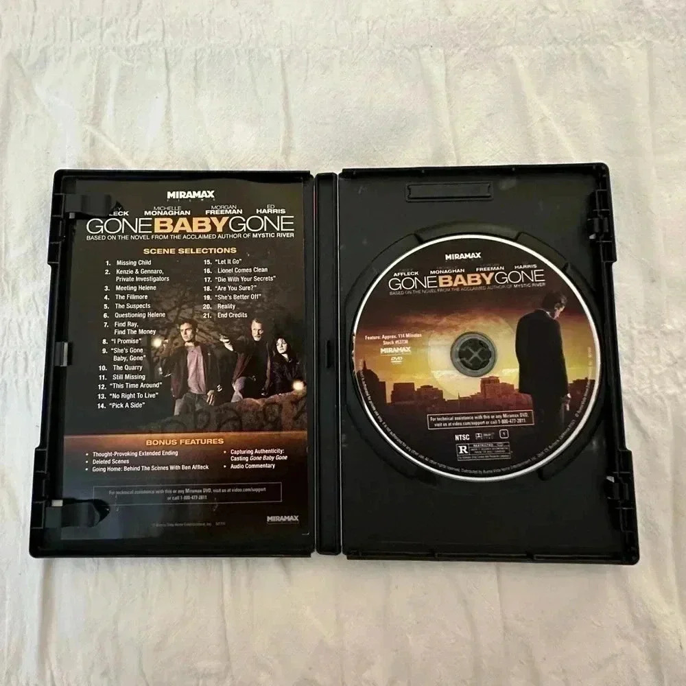 Gone Baby Gone (DVD,2008) Drama Morgan Freeman, Casey Affleck Miramax.
. - Picture 3 of 5